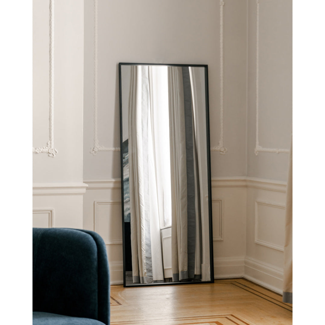 Squire Mirror Black