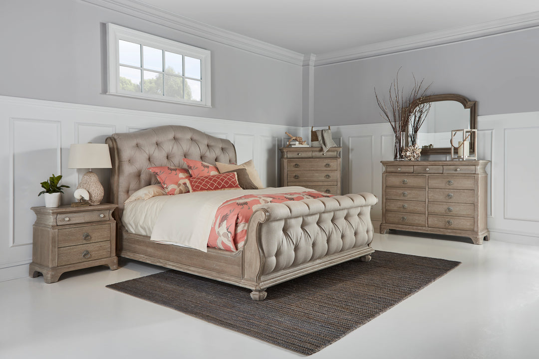 Summer Creek - Shoals Queen Upholstered Tufted Sleigh Bed