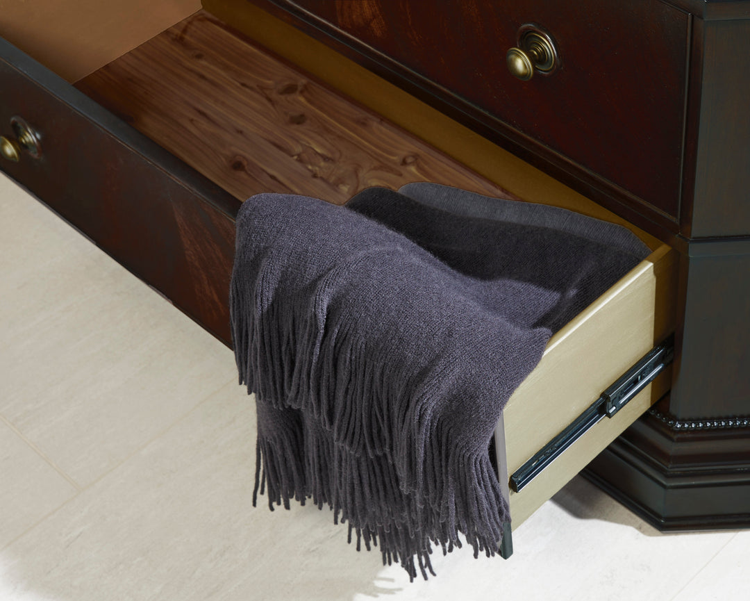 Revival -  Drawer Chest