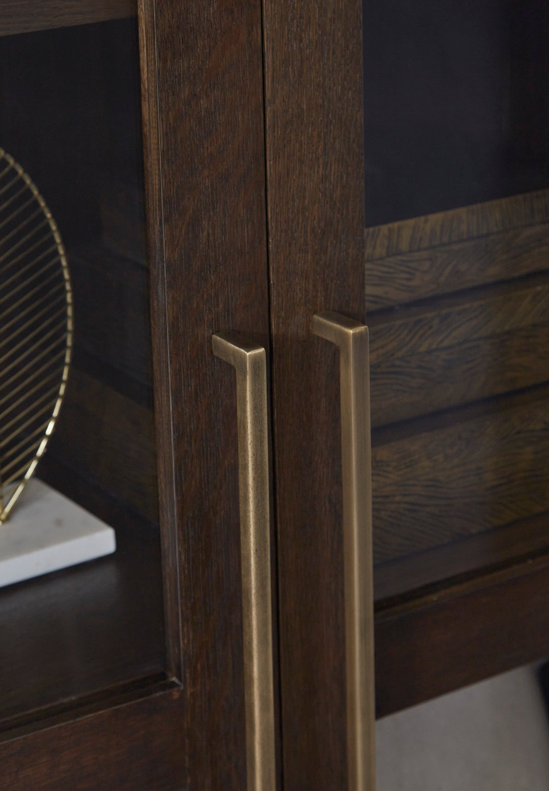Balintmore Accent Cabinet (6639320662112)