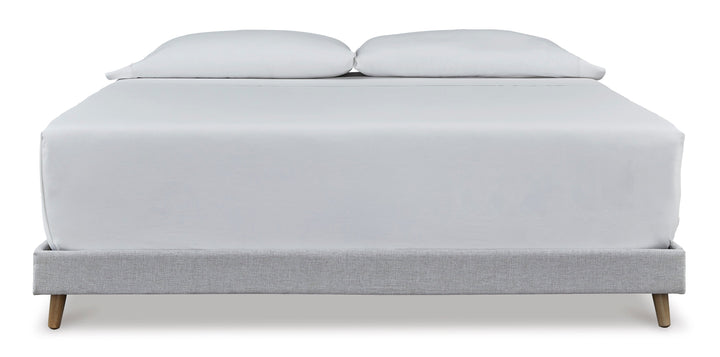 Tannally King Upholstered Platform Bed (6646732259424)