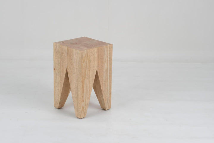 Lenti stool