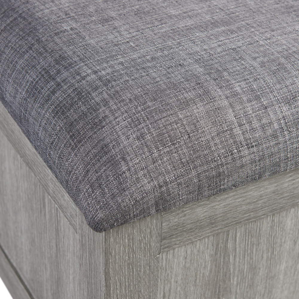 Uster Coffee Table W/ Four Stools