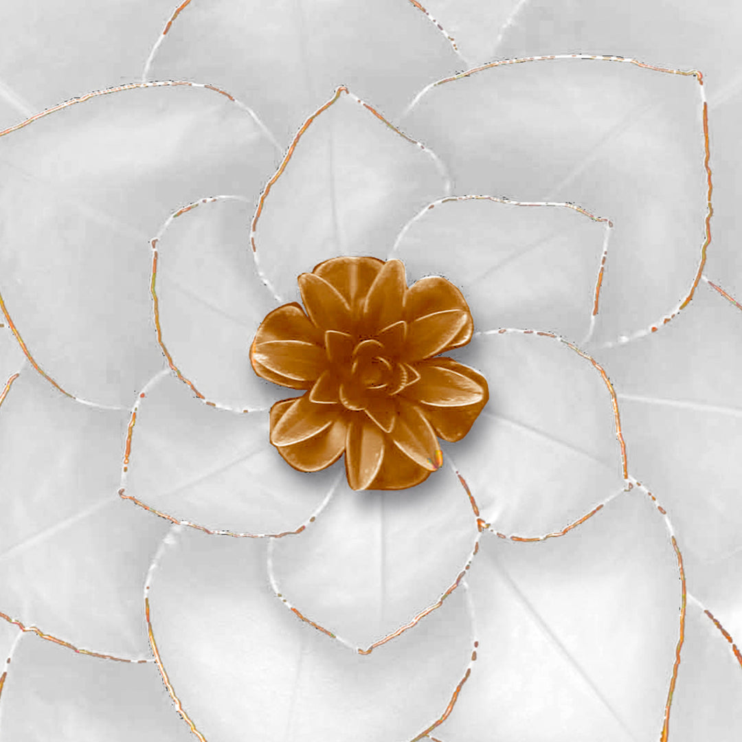 METAL 19" LOTUS WALL DECO, WHITE/GOLD