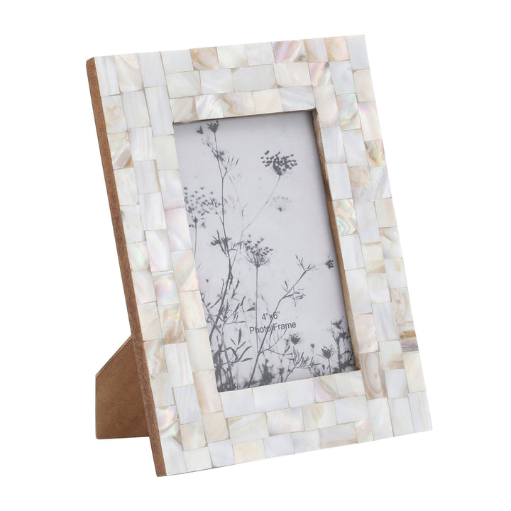 Resin, 4X6 Capiz Design Photo Frame, Silver