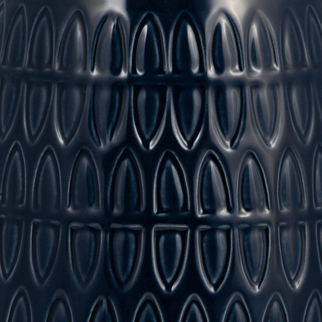 CER, 8"H CARVED VASE, NAVY BLUE