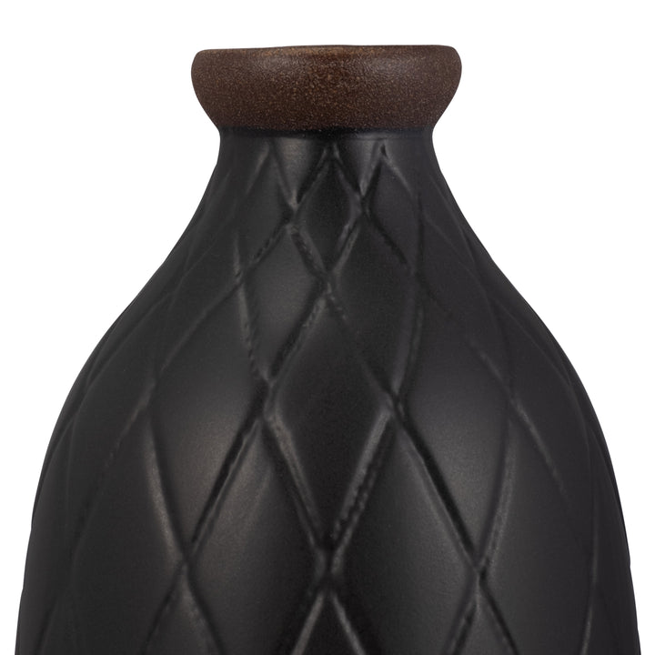 CER, 16" PLAID TEXTURED VASE, BLACK