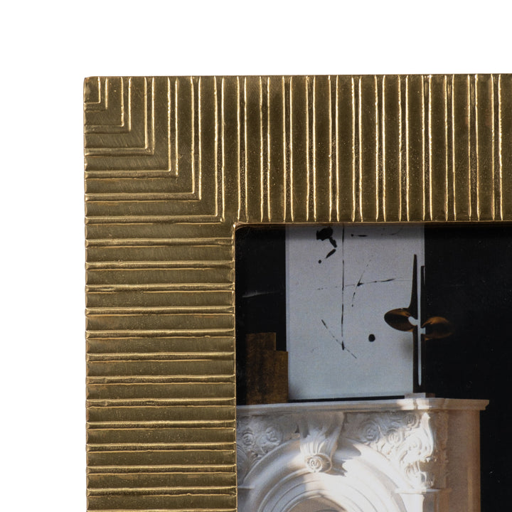 METAL, 4X6 5TH AVE PHOTO FRAME, GOLD