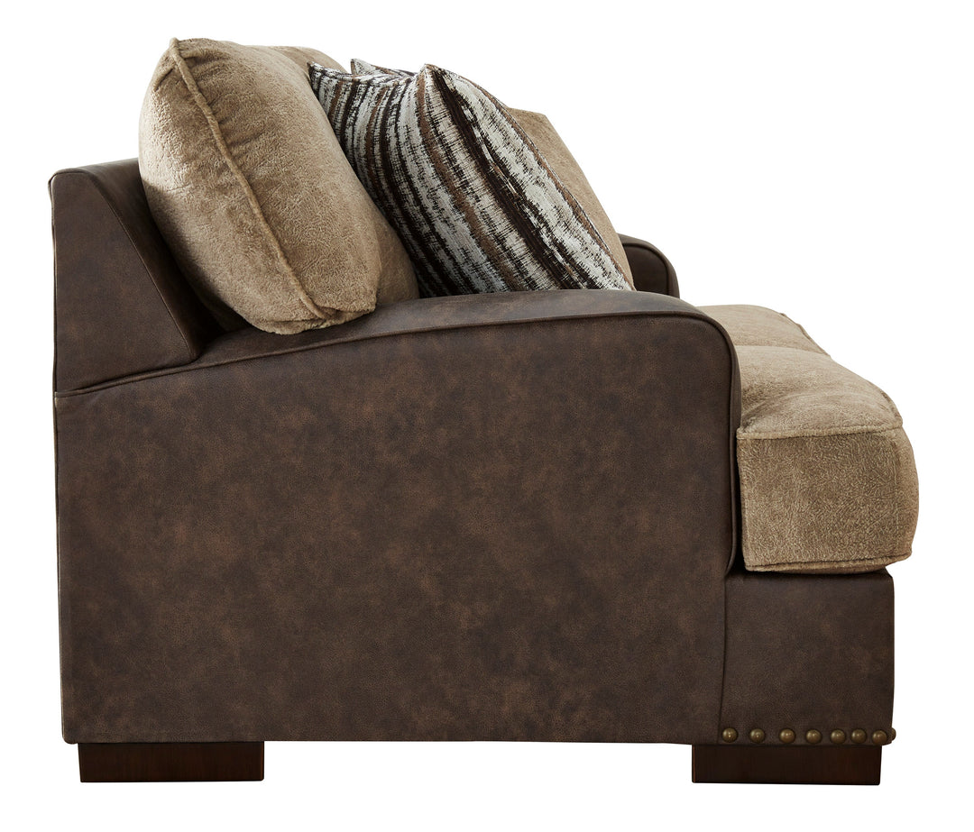 Alesbury Loveseat (172.72cm)