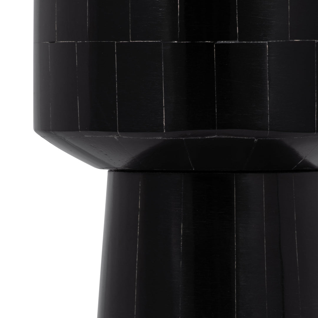 RESIN, 15" PILLAR CANDLEHOLDER, BLACK