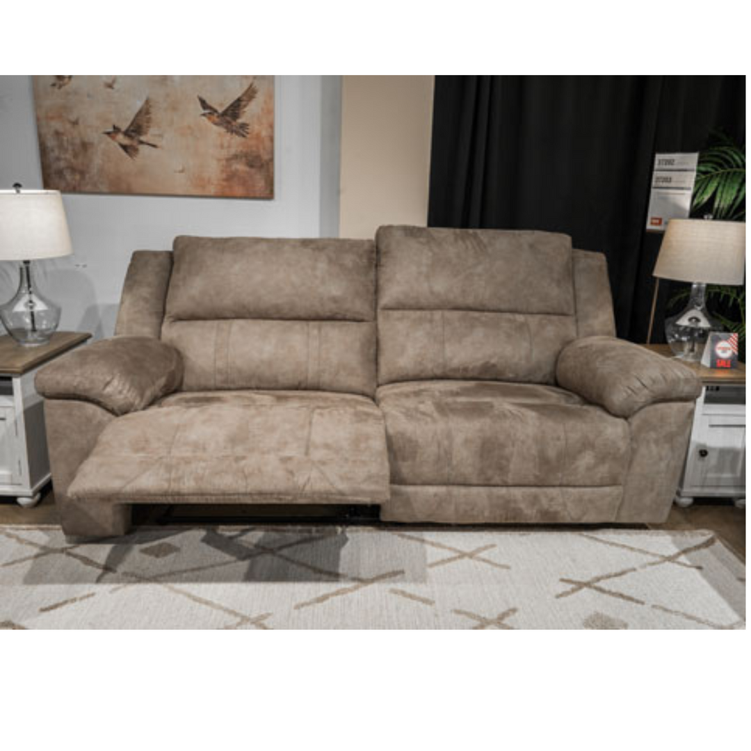 Laresview Reclining Sofa