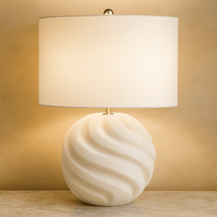 20" LINGLE QUARTZ RESIN TABLE LAMP