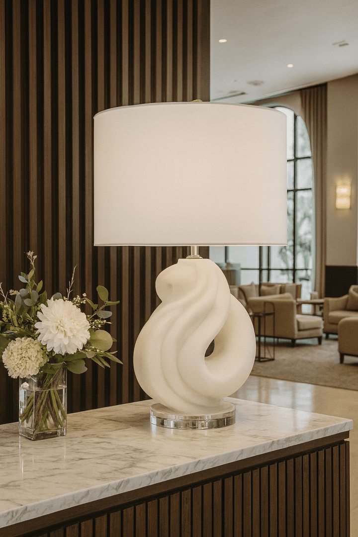 21" FREMONT QUARTZ RESIN TABLE LAMP