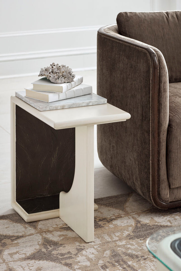 289 - Blanc - Chairside Table