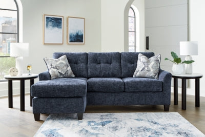 Keenelynn Sofa  Chaise