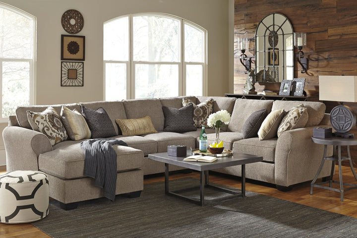 Pantomine 5-Piece Sectional with Chaise