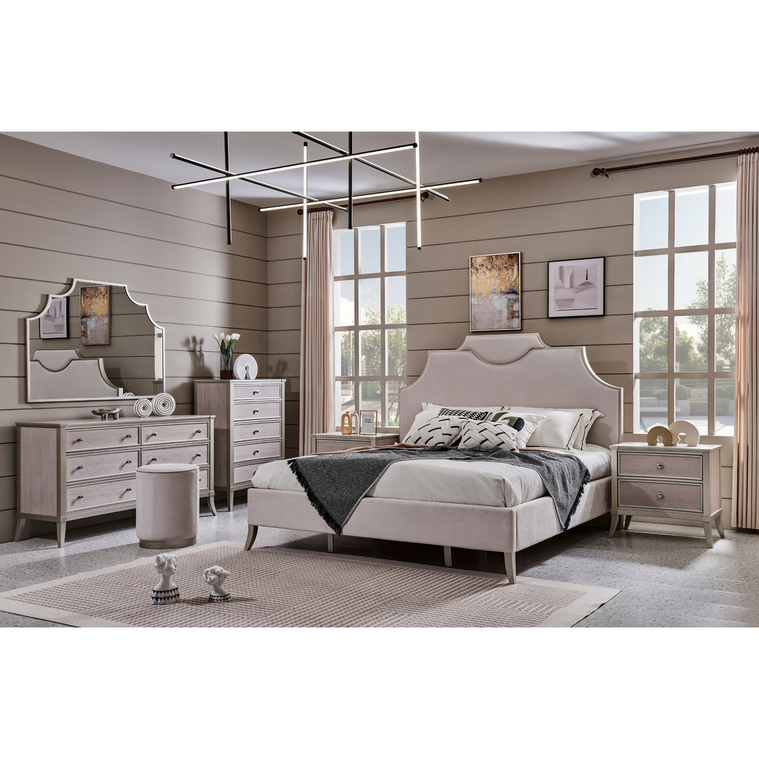 Elisora Brown King Bedroom Set With Two Free Gift GLASS TABLE LAMP