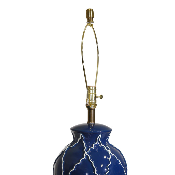 CERAMIC 30" URN TABLE LAMP, BLUE