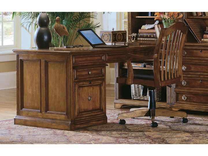 Home Office Brookhaven Peninsula Desk