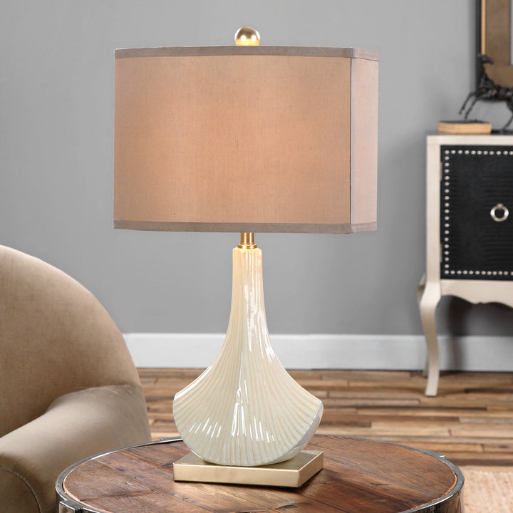 Cuchara Table Lamp