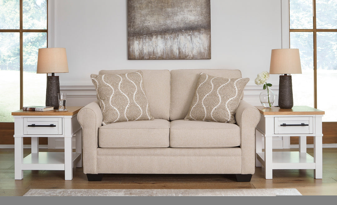 Belcaro Place Loveseat