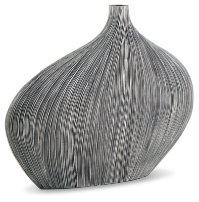 A2000546  Donya Vase