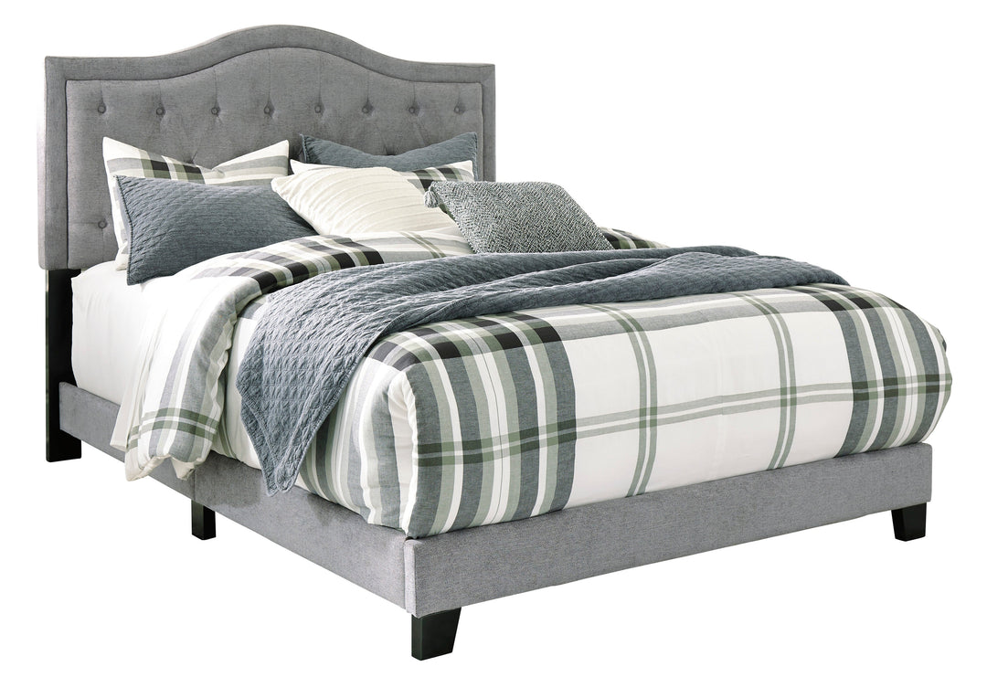 Jerary Queen UPH Bed w/Box