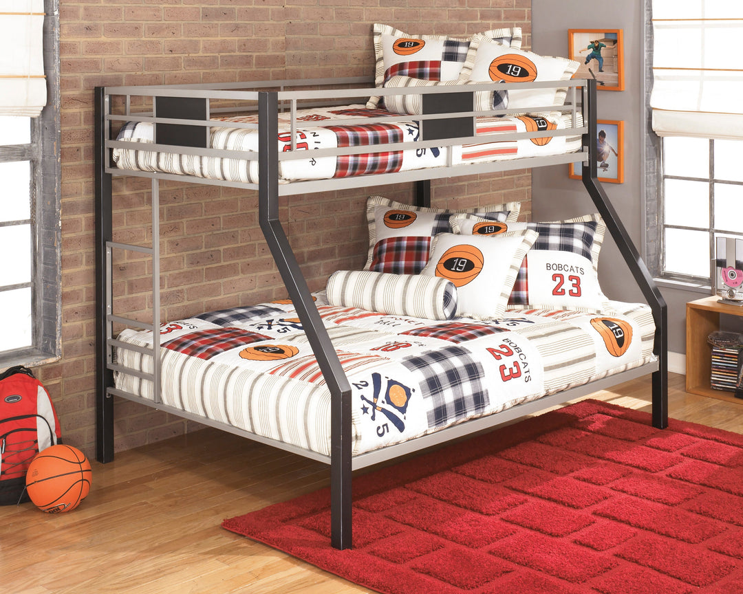 BUNK BED