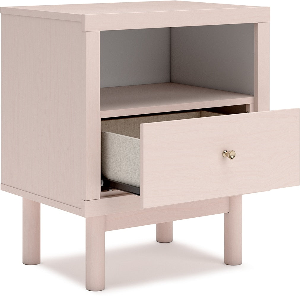 Wistenpine Nightstand (54.102cm)