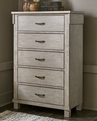 Hollentown Chest of Drawers