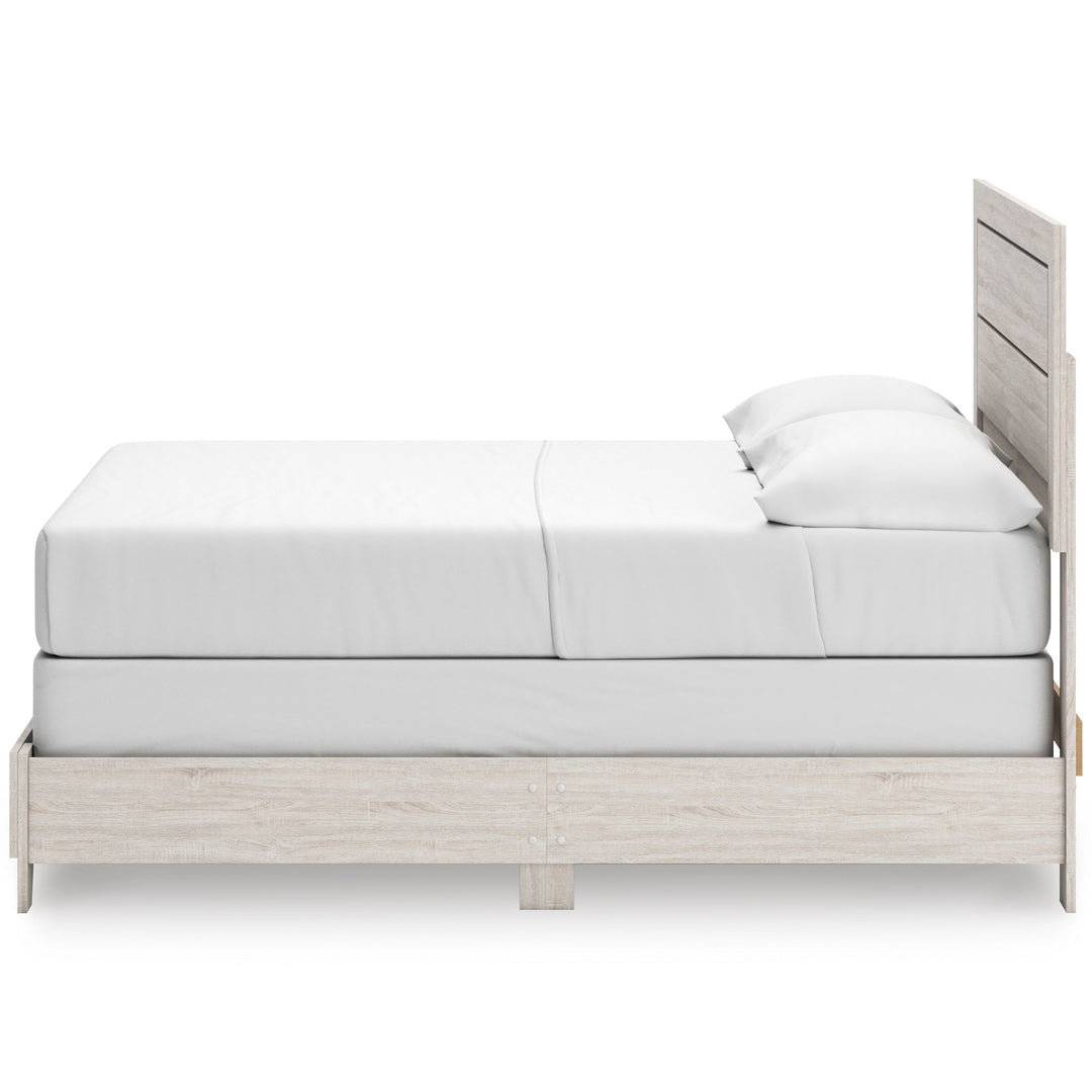 Laigmeyer Full Panel Bed