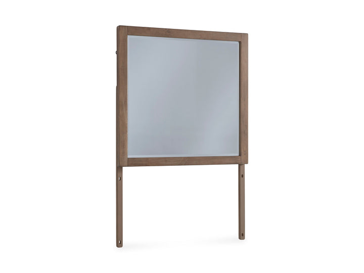 Tomtyn King Upholstered Bedroom