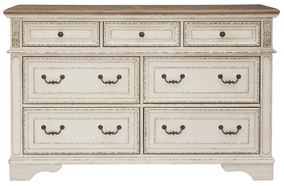Realyn Bedroom King Set with Chest Offer