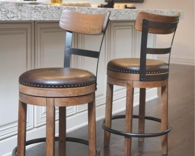 UPH Swivel Barstool