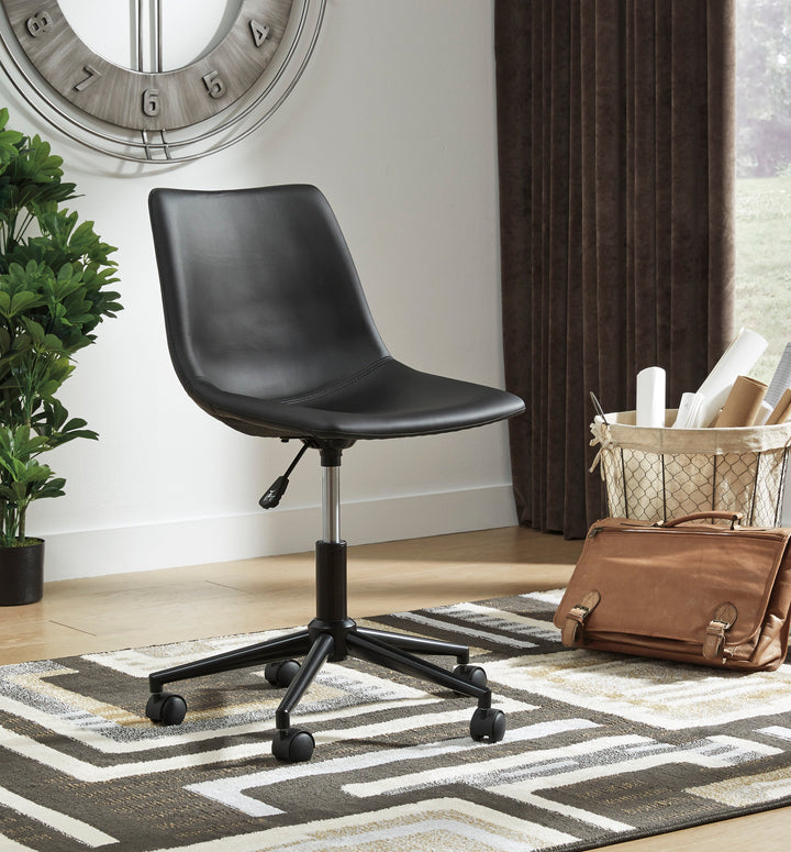 Package 10 Office Desk & Desk Chair & Office Lamp