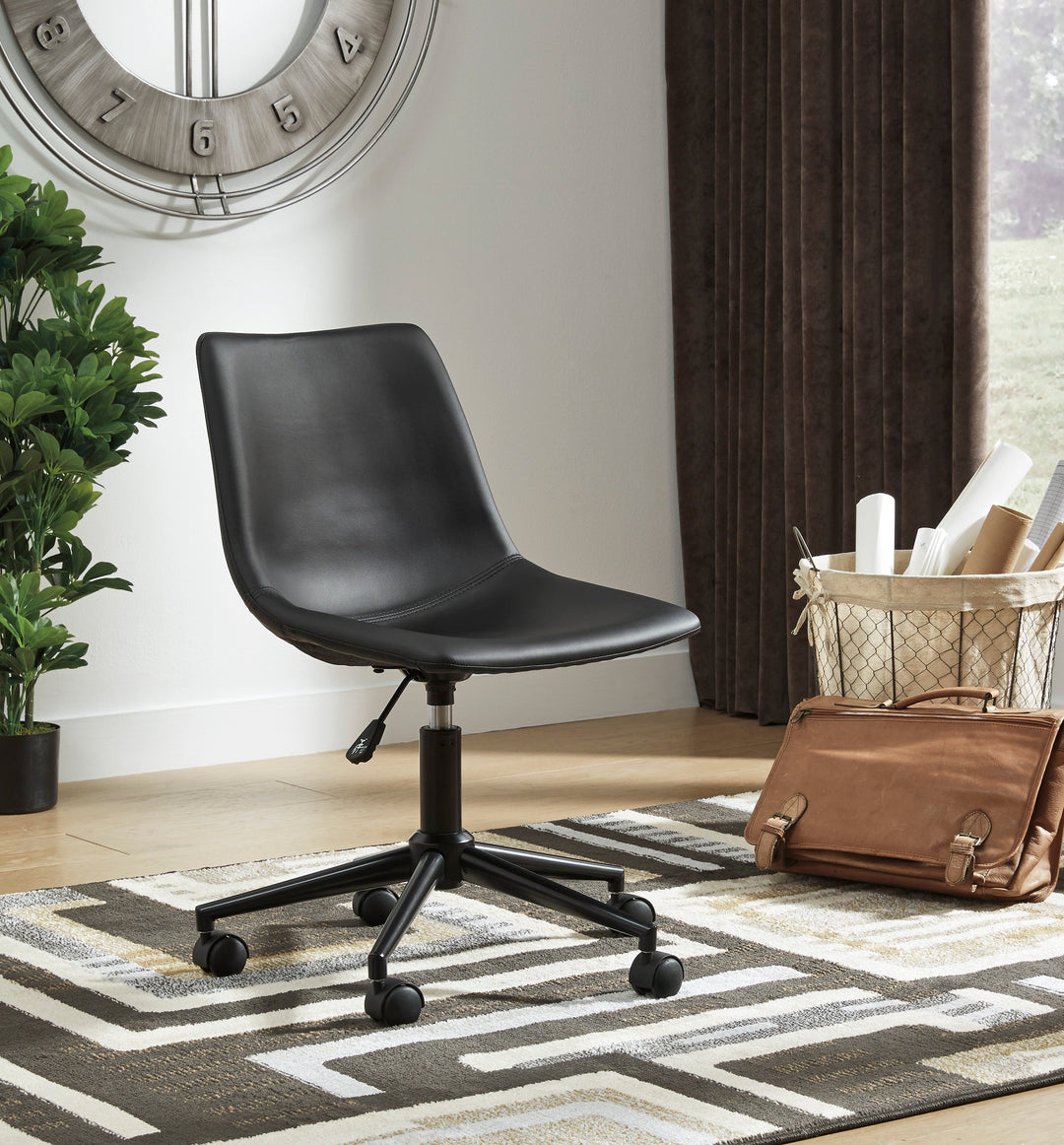 Package 10 Office Desk & Desk Chair & Office Lamp