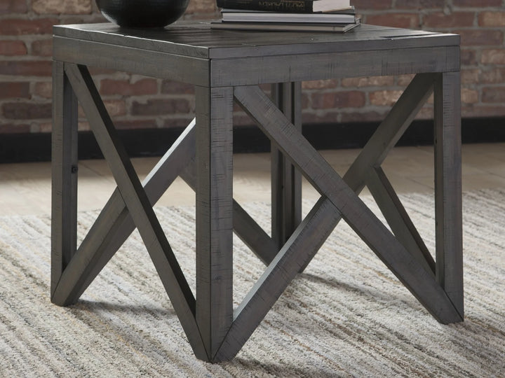 Haroflyn End Table