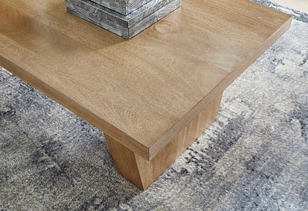 Kristiland Coffee Table (139.7cm x 76.2cm)