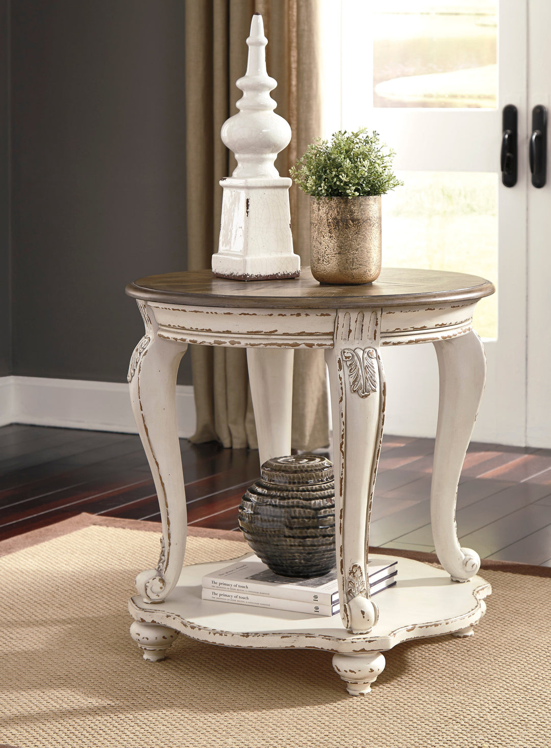 Realyn Oval Table Set With TV Stand