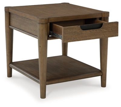 Roanhowe End Table (61.2902cm x 66.04cm)