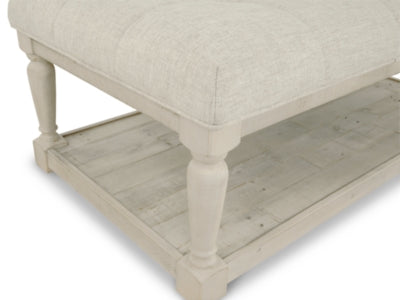 Shawnalore Coffee Table Ottoman(T782-21)