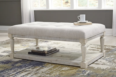 Shawnalore Coffee Table Ottoman(T782-21)