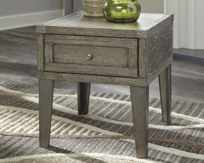 Chazney End Table (56.515cm x 61.595cm)