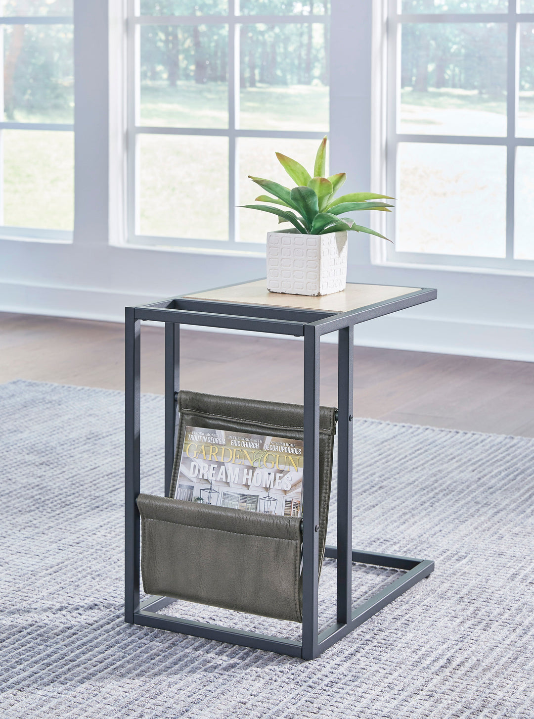 Freslowe Chairside End Table (35.8902cm x 50.8cm)