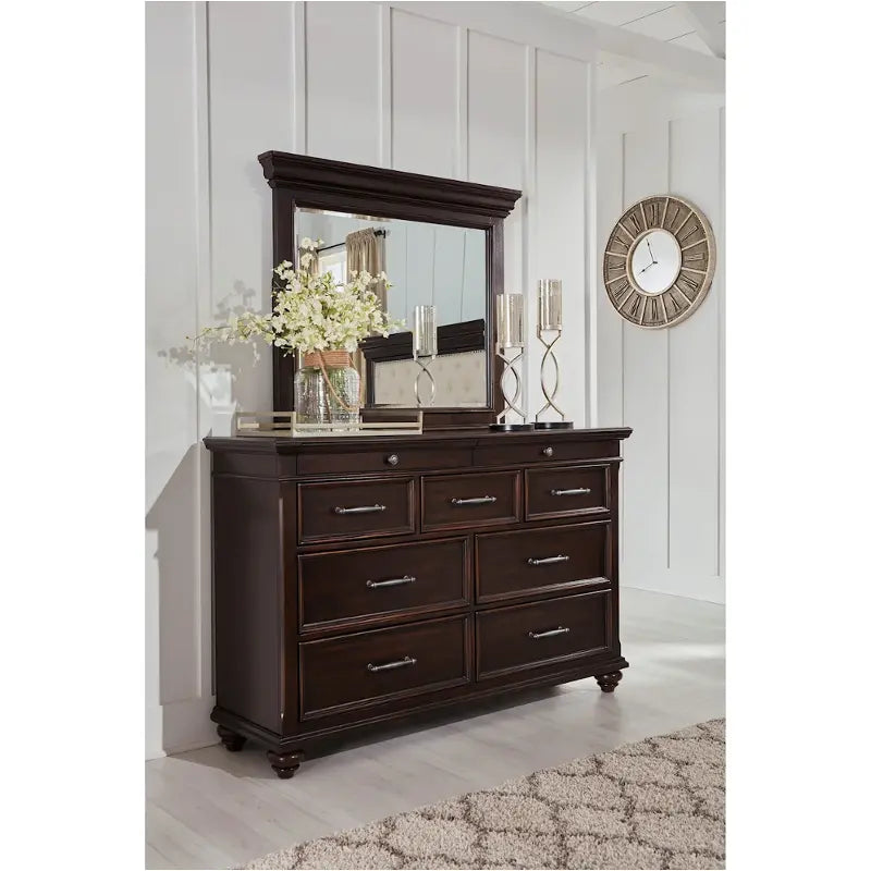 Brynhurst Dresser