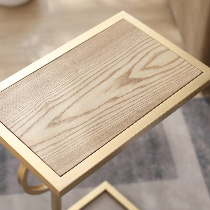 C TABLE GOLD