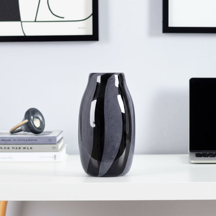 CAHAN SMALL BLACK STRIPED VASE