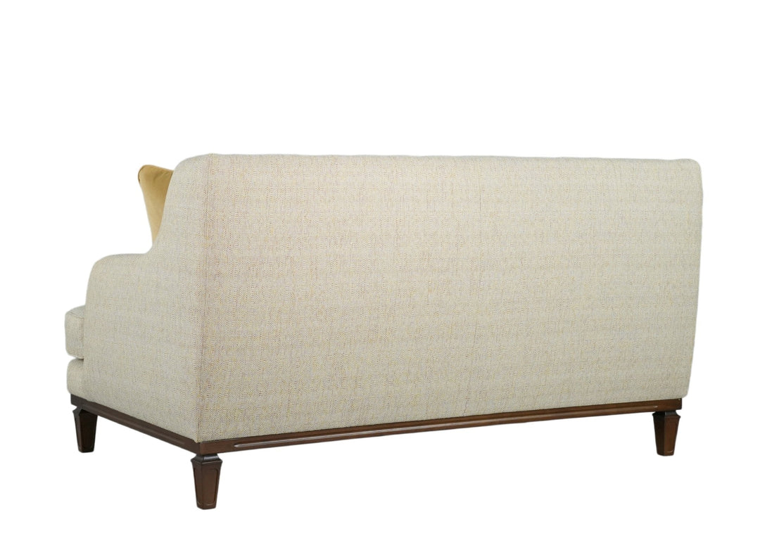 Classic Ella Loveseat
