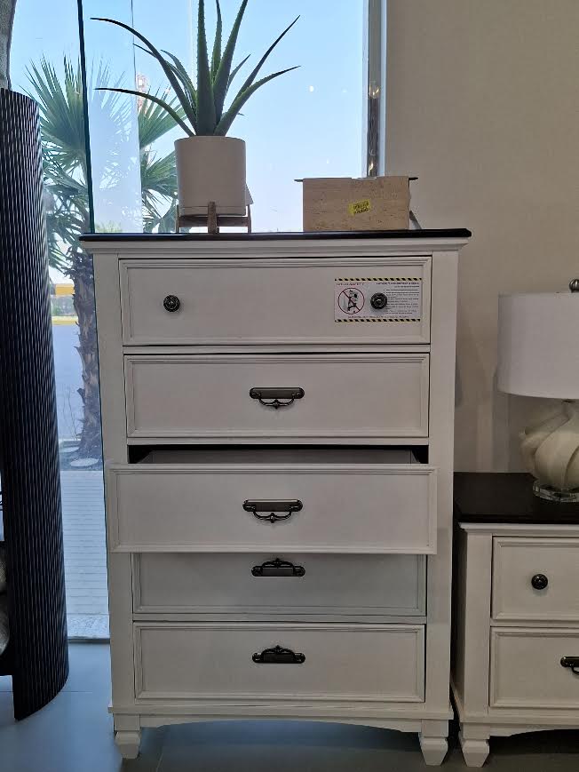 Driftwood Dream Suite Chest