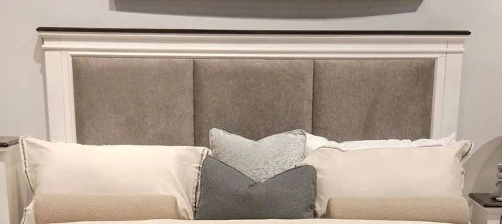 Driftwood Dream Suite King  Bed